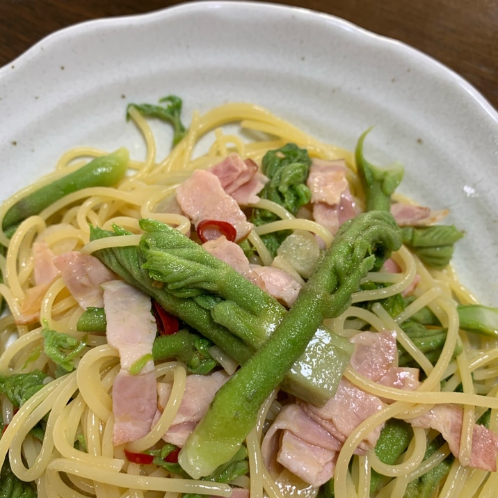 春の味覚！タラの芽のパスタ